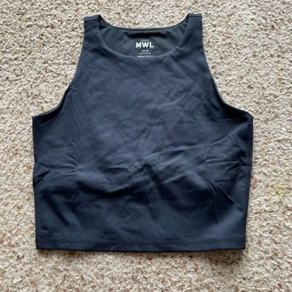 Madewell crop length black tank top size S